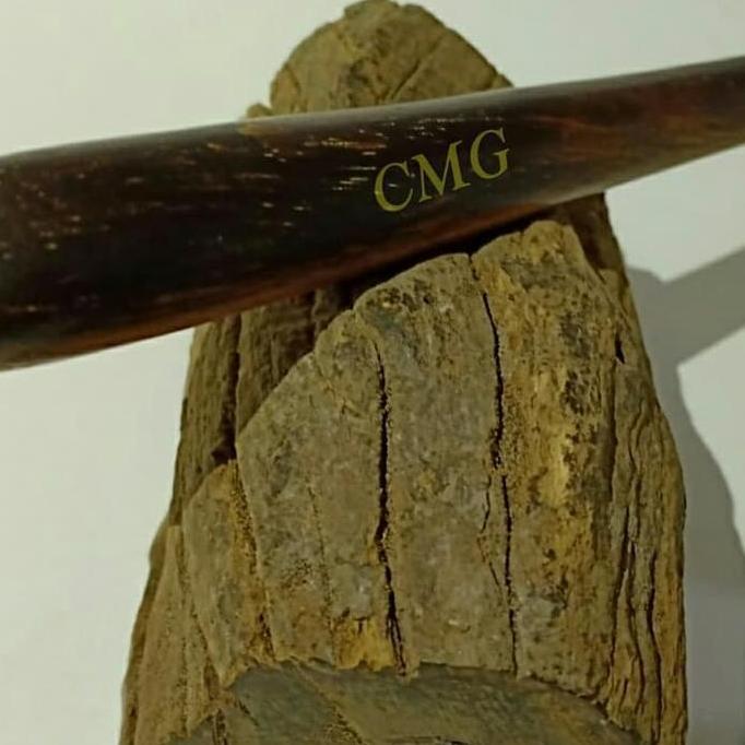 Batangan Kayu Gaharu Asli Kalimantan, Ukuran Panjang 12Cm Terlaris