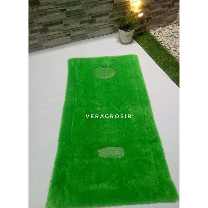 Terjangkau Sajadah Bulu Travel Bordir Sejadah Turkey  Paket Seserahan Premium Sajadah Wanita Busa Mu