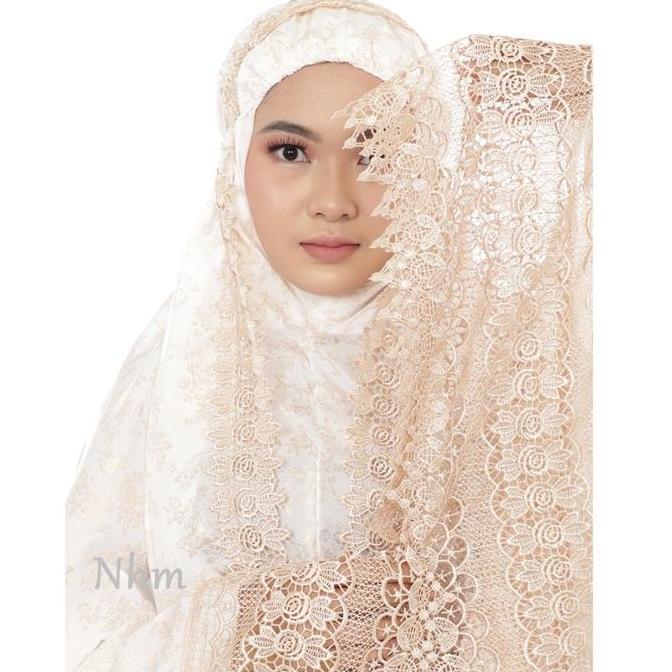 Miliki Mukena Dewasa Syahrini Gold