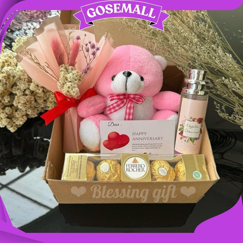 (Ready Stok) Kado Ulang Tahun Pacar | Kado Valentine | Giftbox Cewek Coklat Ferrero | Buket Ulang Ta
