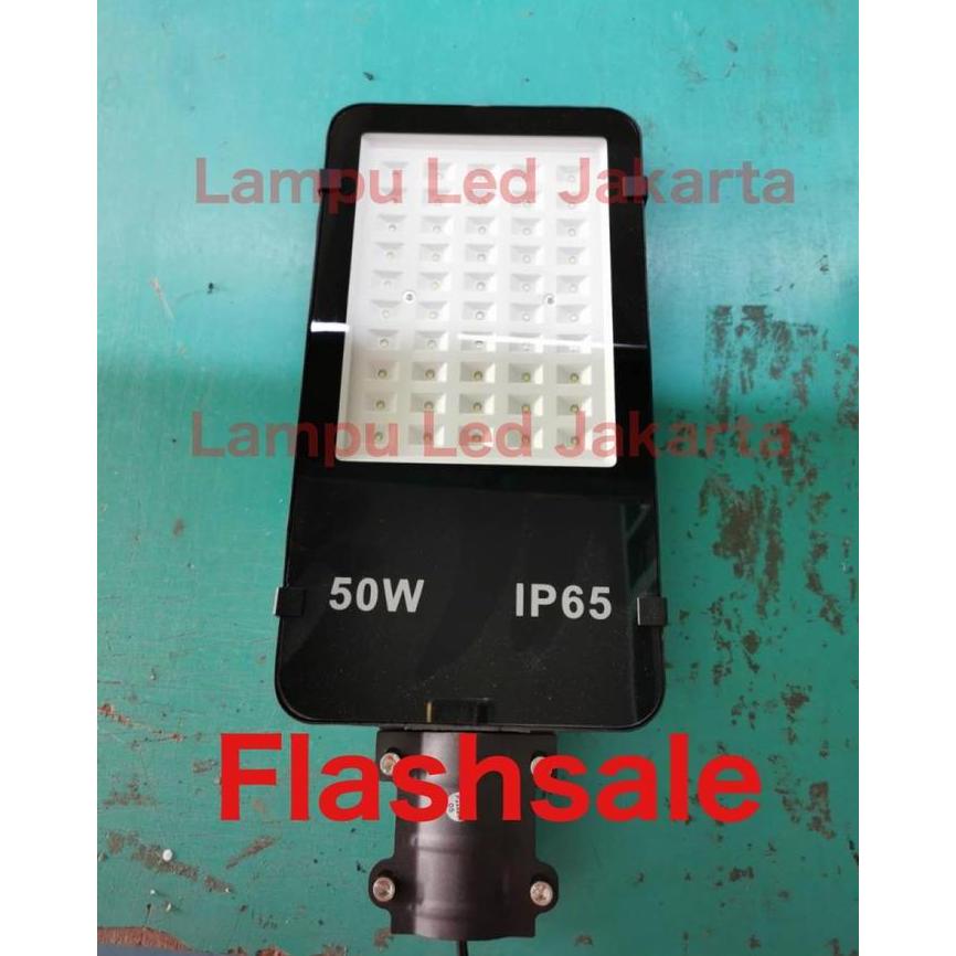Lampu PJU 50watt tipe mata smd. Pju LED 50w. Lampu pju smd 50 watt ready