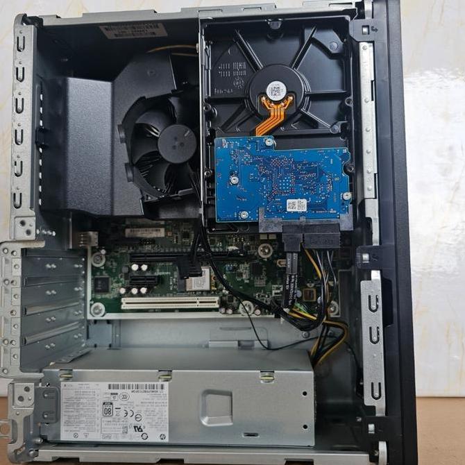 PC PRO A G2 DESTOP AMD RYZEN 5 2400G RAM 8 GB SSD 256 GB