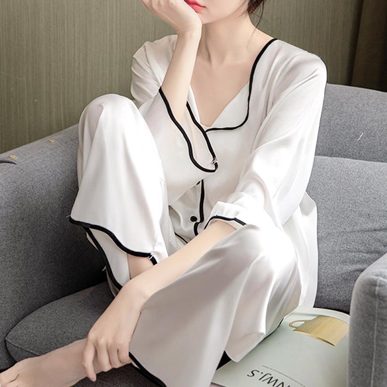 Piyama Wanita Premium Ice Silk  | Baju Tidur Lengan Panjang Simple Elegan  Adem & Nyaman Dipakai di 