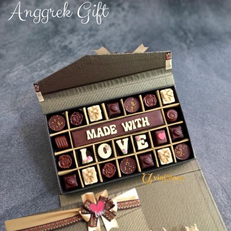 df-8 valentine gift, kado ulang tahun, kado valentine, hadiah coklat surabaya Sale