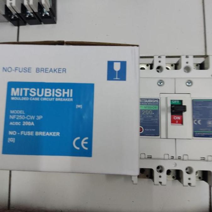 Nfb Mccb Breaker Mitsubishi Nf-250Cw Nf250-Cw 200A 200 A Terbatas