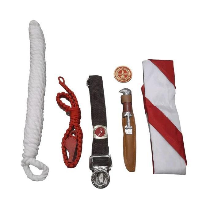 Perlengkapan Atribut Alat Pramuka SD Anak Laki-Laki