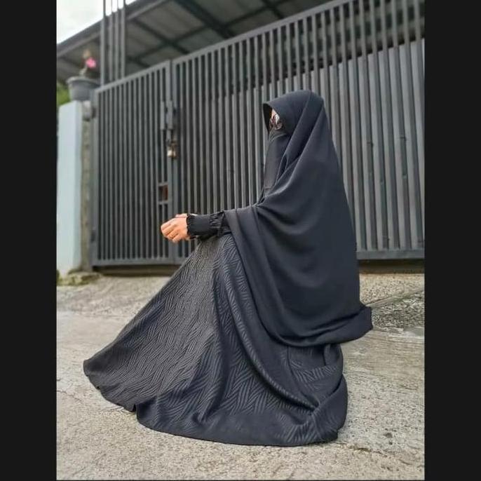 Gamis syari wolfis wollpeach silky embos set khimar cadar murah