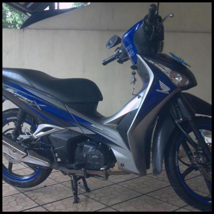 GRATIS ONGKIR (ORI) STRIPING STICKER HONDA SUPRA X HELM IN 125 2011 