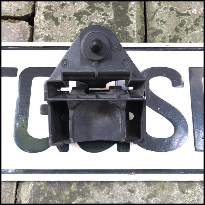 TERLARIS ORIGINAL BMW E36 BRACKET DUDUKAN RADIATOR 