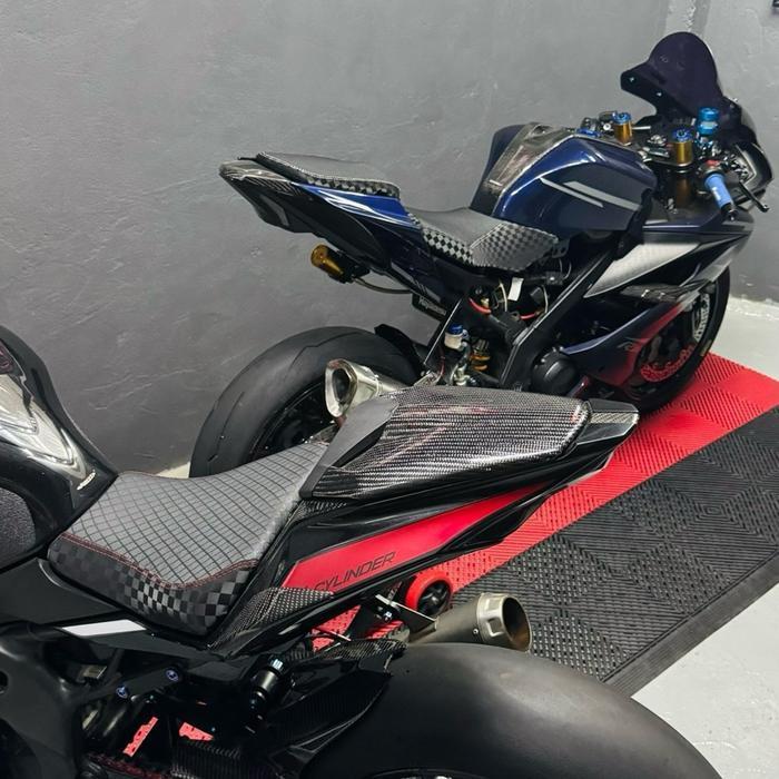 Kulit Jok Motor Premium Mix Carbon Catur R15,Cbr150R,Zx25R,Cbr250Rr,R25,Ninja Fi Original Dan Terper