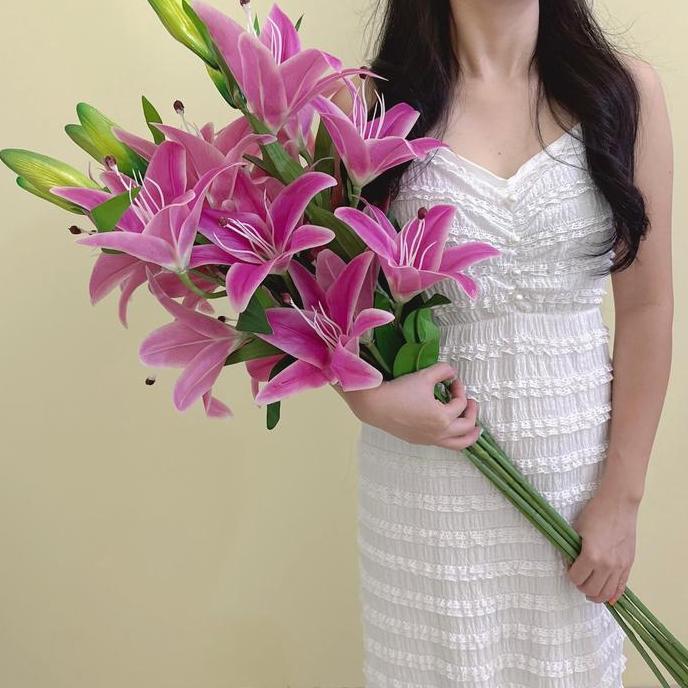Bunga Lily Latex Besar Jumbo 4 Cabang Bunga Hias Premium Tangkai 108cm