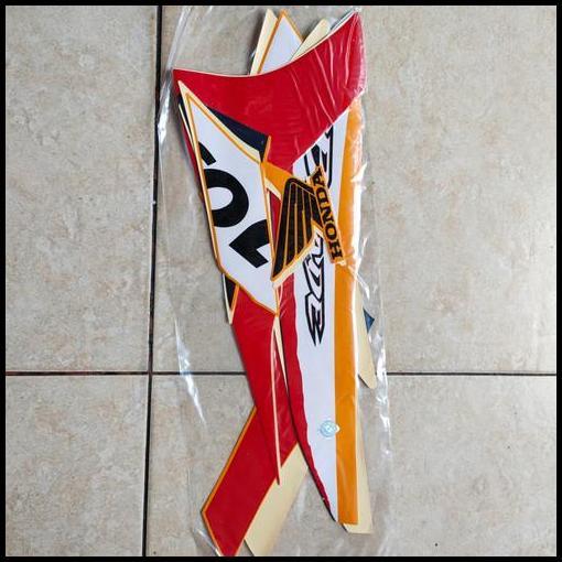 HOT DEAL (ORI) STRIPING BLADE REPSOL 2009 