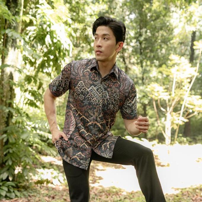 Kemeja Batik Lengan Pendek - Magani Nosweat - Cuwiri Royale