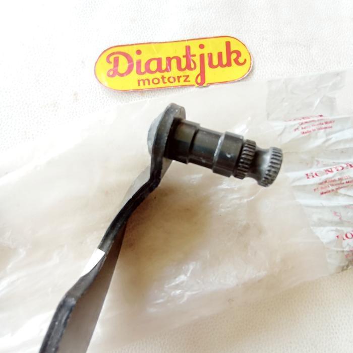 Pedal Tuas Injakan Kaki Rem Belakang Honda Tiger Lama Tilas Tilam 2000 Original Ahm 46500-Kcj-691 Or