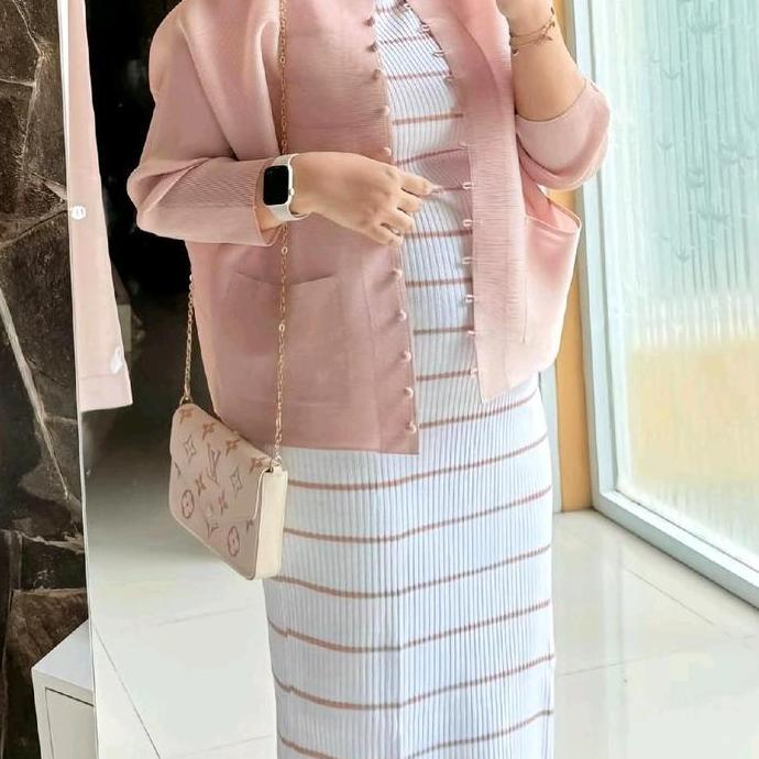 Long Dress Rajut Wanita Basic Inner Span Strip Tanpa Lengan - 2 ukuran Casual Garis