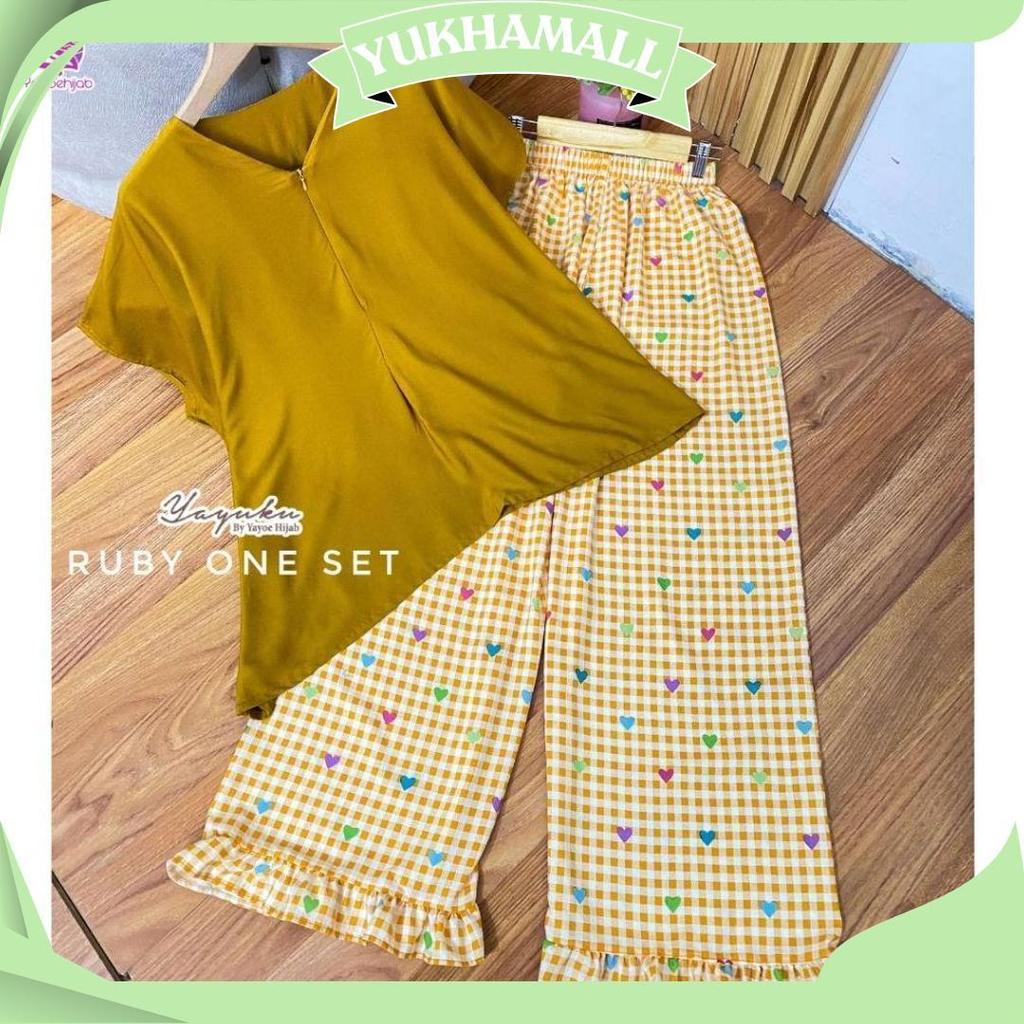 Ruby One Set Daily Pajamas Kekinian Baju Wanita Tangan Pendek Atasan Celana Panjang Rayon Twill Prom