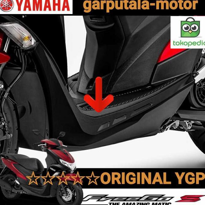 Mole Side Cover 1  B5D-F171L-00-P0 Yamaha Freego Black M12 Freego Cover Kiri