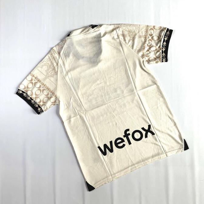 Smastr- Baju Bola Milan Special Batik Cream 2024 New
