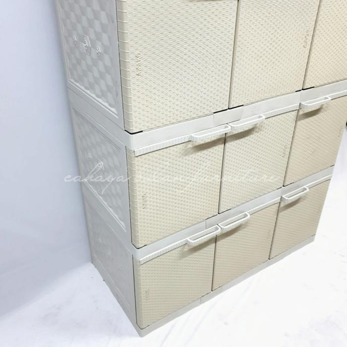 Lemari plastik akako 3 pintu 4 susun (12 pintu ) rotan