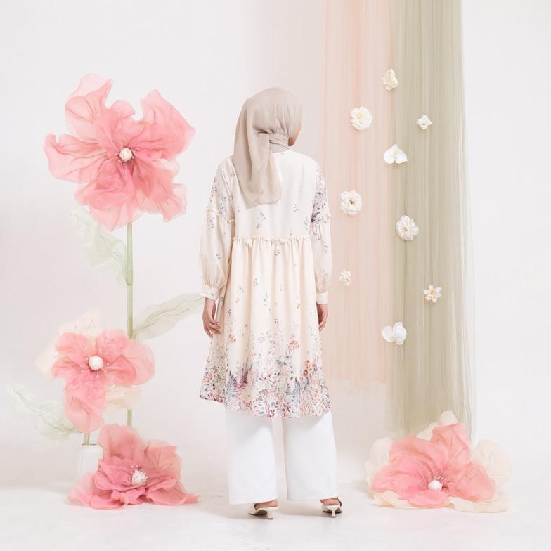 Kanaya Tunik Motif Bunga Jumbo Wanita