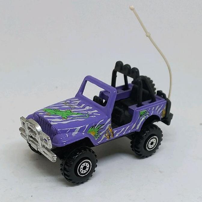 pioneer jeep cj7 pro engine streetmachine 1/64 loose diecast (s)