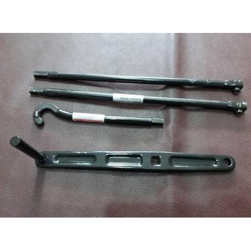 KUNCI BAN SEREP INNOVA - KIJANG KAPSUL 4PCS