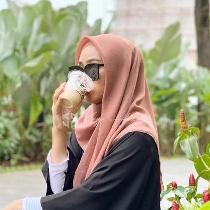 Koyu Hijab Segiempat Potton Zigzag 103 Wanita