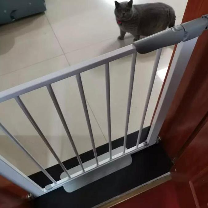 Pagar Pintu Pengaman Bayi Baby Safety Gate Pagar Pengaman Anak Tangga Terlaris