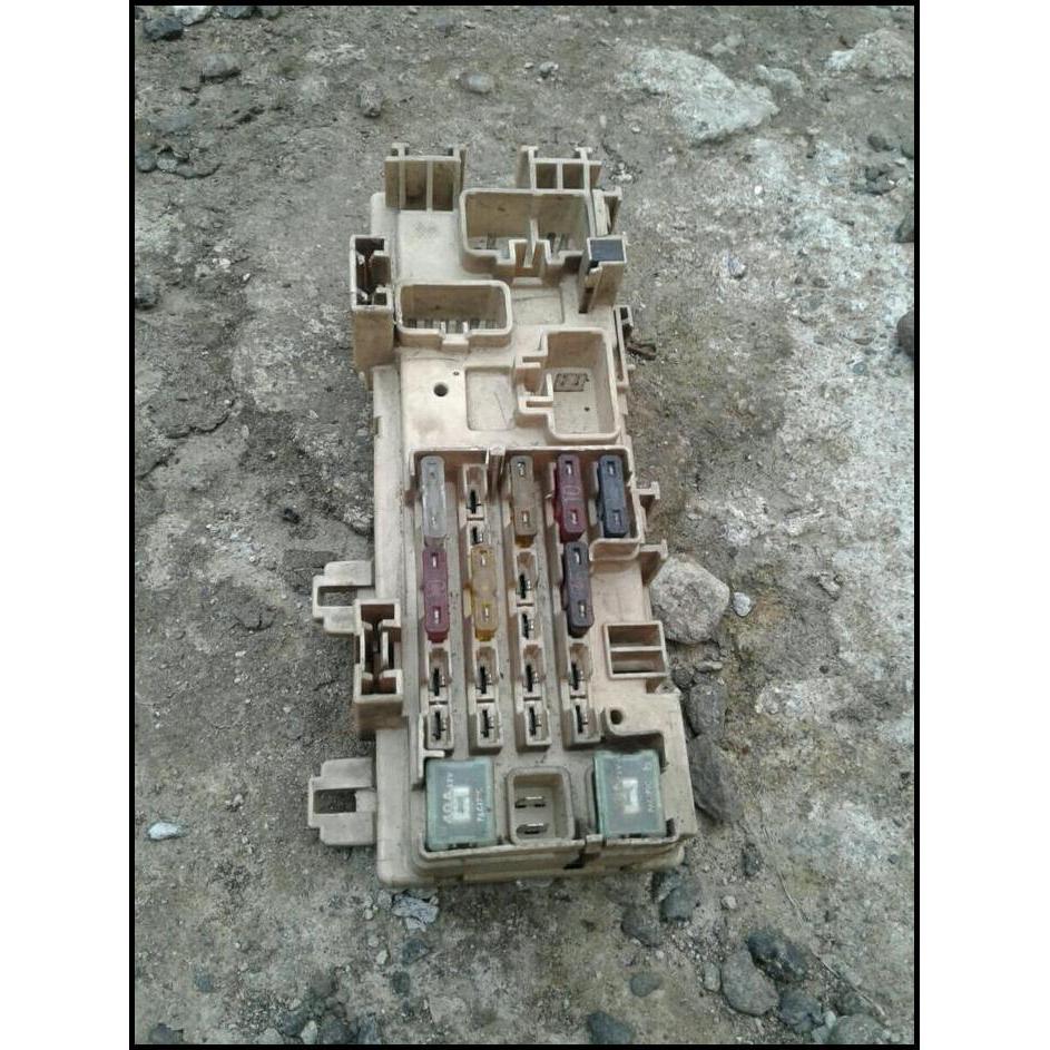 HOT DEAL FUSE BOX SIKRING DALAM TOYOTA CORONA ABSOLUTE AT190 