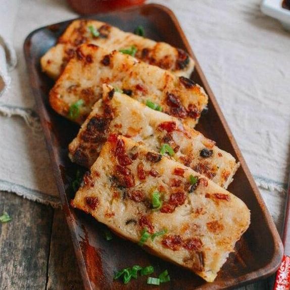 Pan Fried Turnip Cake / Kue Lobak Panggang