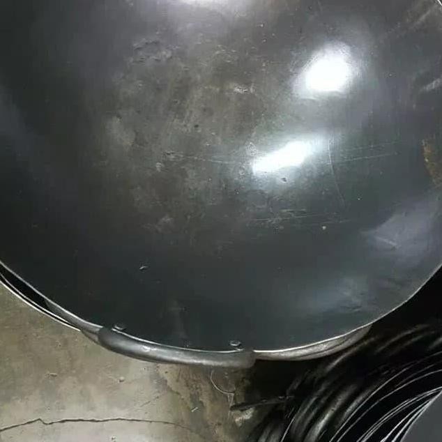Kuali Plat Besi Hitam No 40 Cm Polos