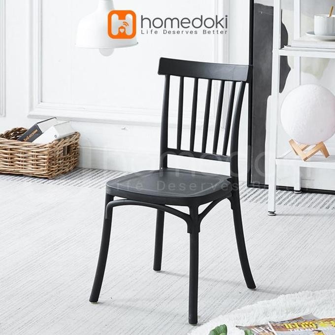 Homedoki Kursi Makan / Kursi Plastik / Kursi Cafe / Kursi Lesehan