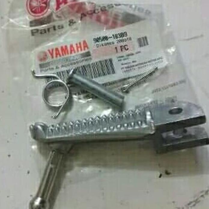 Footstep Depan Kanan Kiri Set R 15 R15 V3 Yamaha