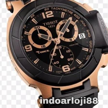 Jam Tangan Pria Tissot T048.417.27.057.06 T-Race Chronograph Black Dial Rubber Strap