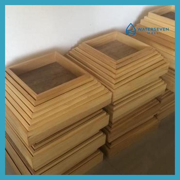 KERAJINAN KAYU - HANTARAN KAYU 25X25CM PLUS TUTUP AKRILIK BOX KOTAK SESERAHAN HANTARAN KAYU SAMA SIS