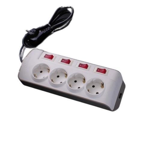 Stop Kontak Broco 4 Lubang Miring 15646 dengan CP, Saklar, dan Kabel Stop Kontak