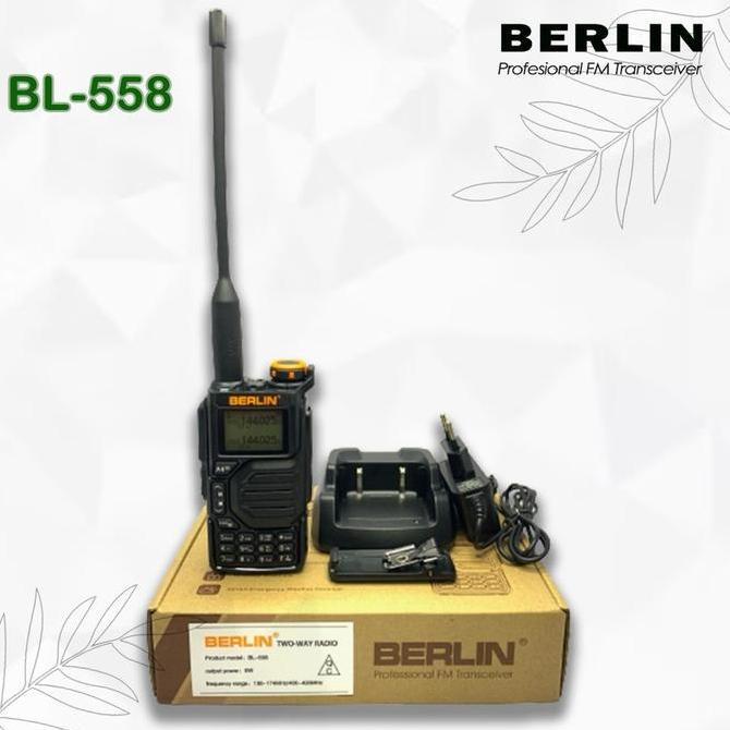 Handy Talkie (HT) Berlin BL - 558 Walkie Talkie | Original, Garansi Resmi Original