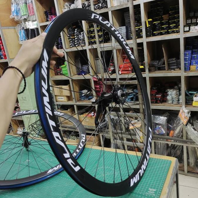 Wheelset 700C Platinum Torpedo Full Hitam 4 Cm