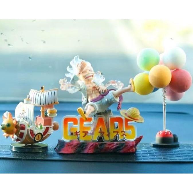 Aksesoris Dashboard Mobil One Piece / Untuk Pajangan Dashboard Mobil