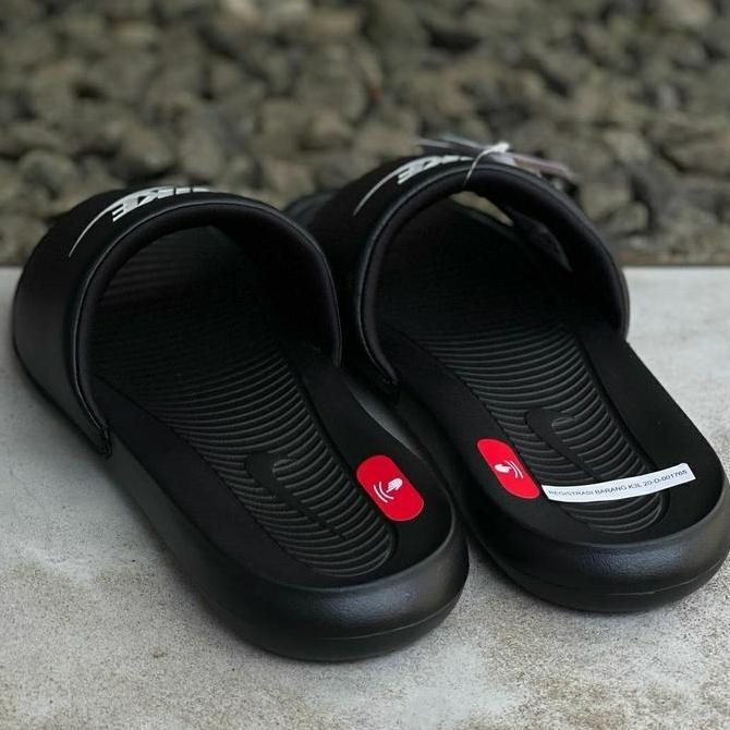 New  NIKE VICTORI ONE SLIDE SENDAL SANDAL SIZE 49 BESAR BIG JUMBO ORIGINAL