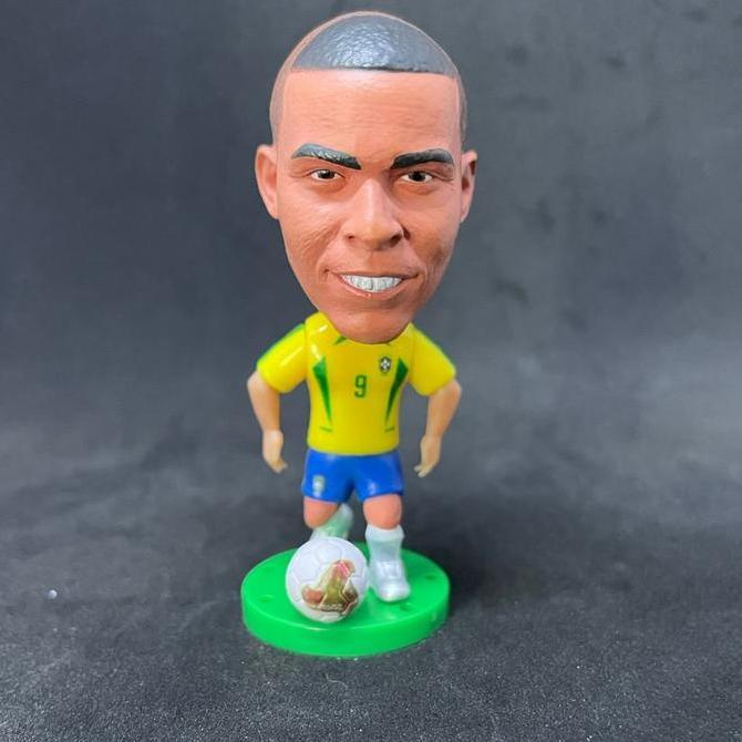 Action figure Ronaldo Nazario Brazil 2002 soccerwe