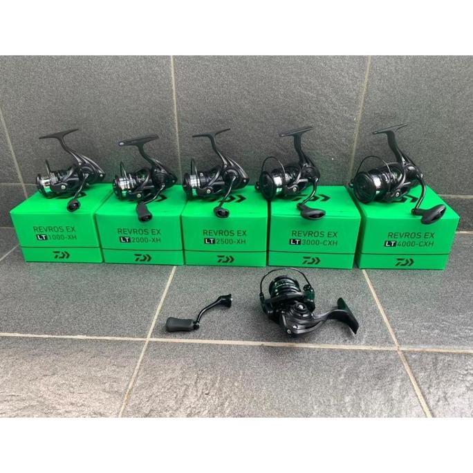 Reel Pancing Spinning Daiwa Revros EX LT