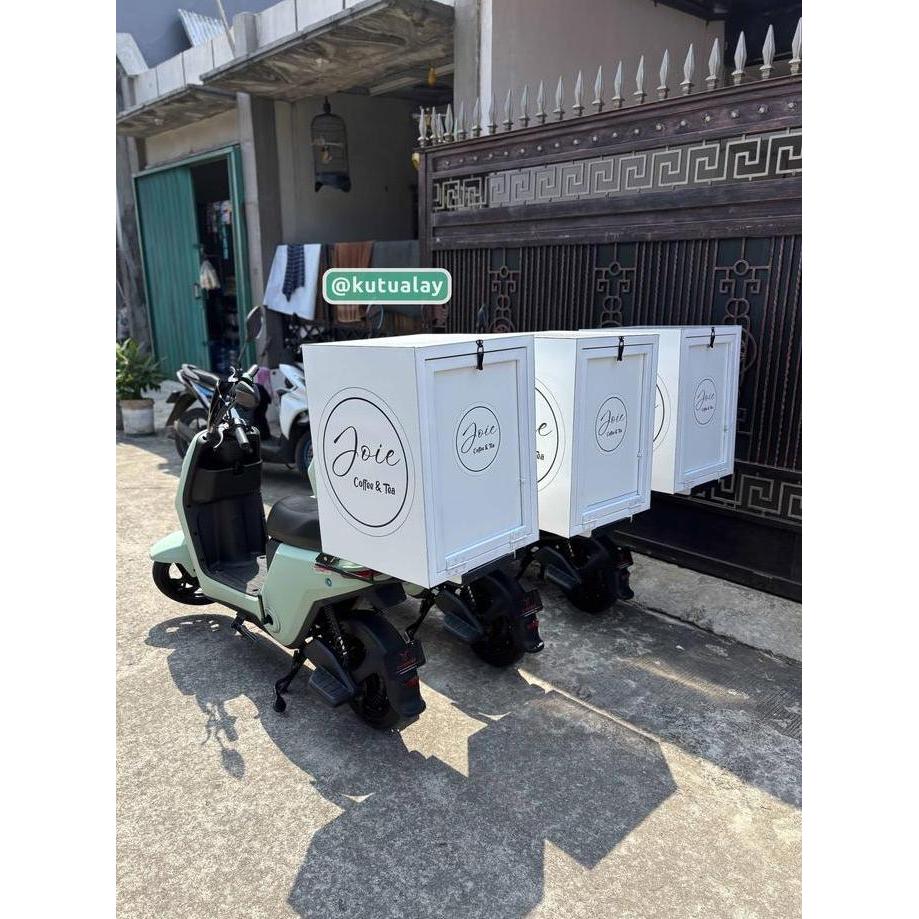 Custom Box Belakang Atas Jok Motor atau Sepeda Listrik untuk Jualan Minuman / Starling Bahan ACP