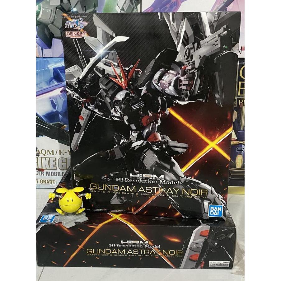 Hi-Res Model HIRM 1/100 Gundam Astray Noir