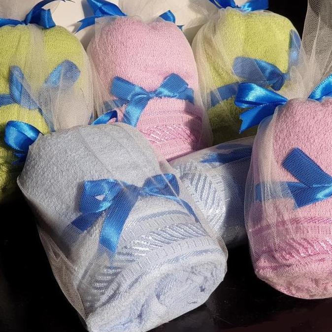 Handuk Merah Putih 50x100 + Packing Tile murah