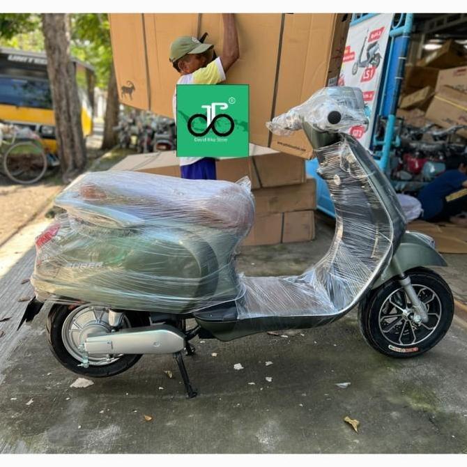 New Sepeda Motor Listrik Uwinfly T3 (Vespa) Terbaru