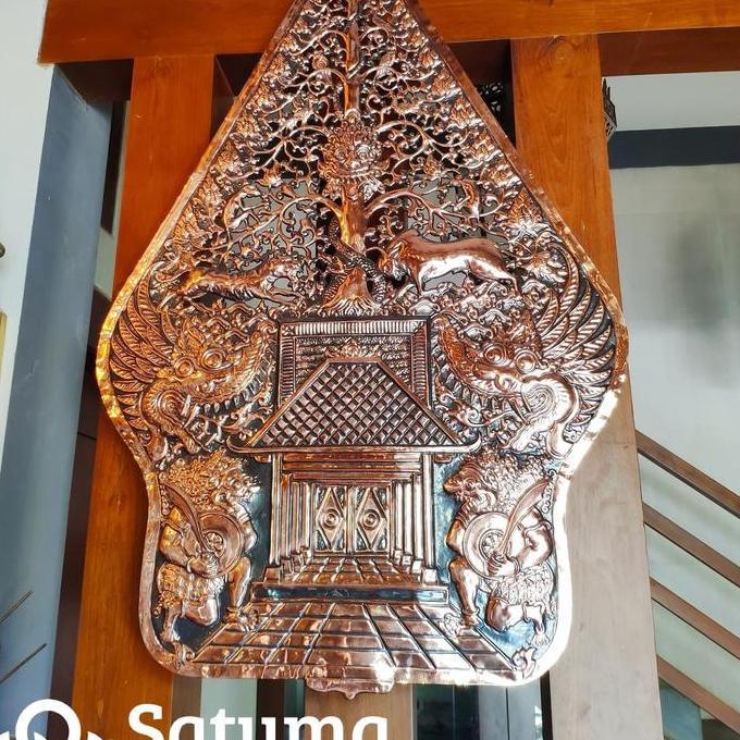 Wayang Tembaga - Gunungan Wayang Tembaga Pahat