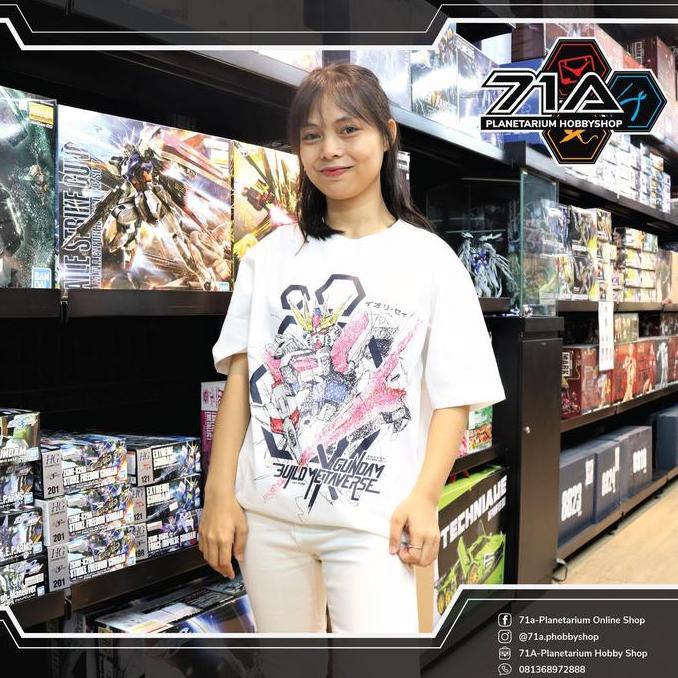 T-Shirt / Kaos BUILD STRIKE EXCEED GALAXY SCRIBBLE