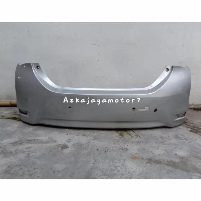 Bumper belakang corolla altis 2015 2016 second