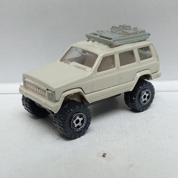 majorette jeep cherokee loose diecast custom open rivet